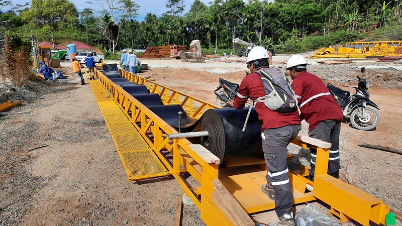 Instalación de cinta transportadora