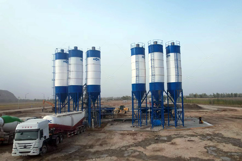 AIMIX Planta de Hormigón AJ-50 En Uzbekistán