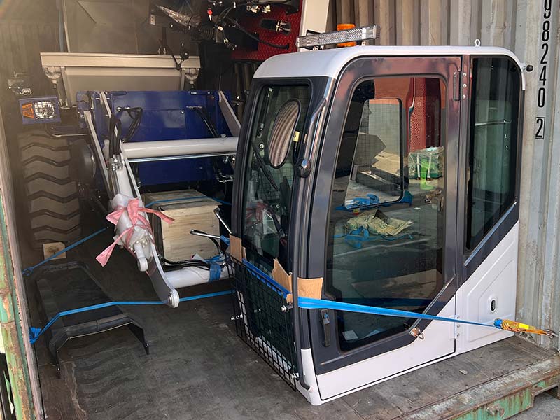 La Cabina y El Chasis de la Auto Hormigonera a Guatemala