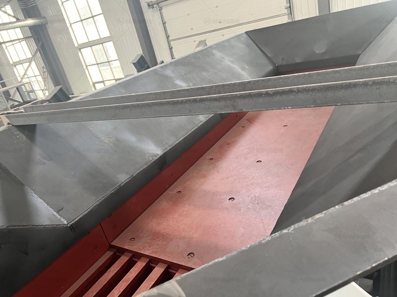 Estructura del Alimentador Vibratorio para Trituradora de Mandíbula