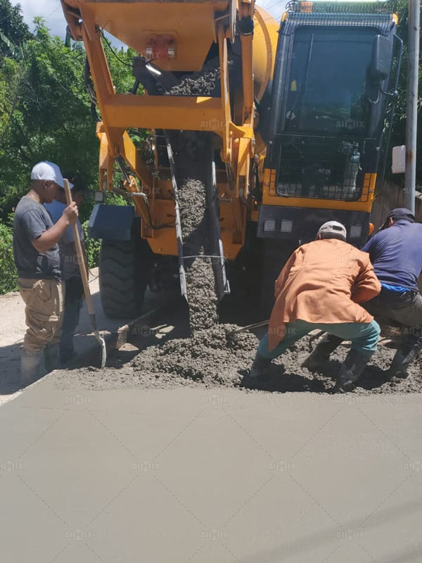Trabajo de la Hormigonera Autocargable