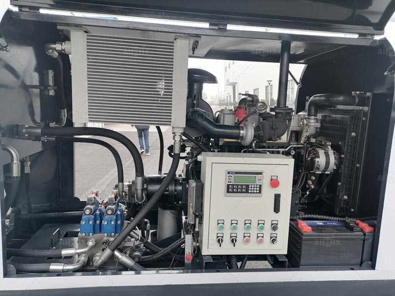 Motor Diésel y Caja de Control Eléctrico