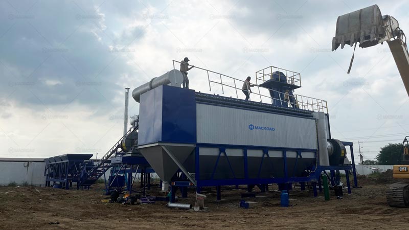 Puesta de Macroad Planta de Asfalto Continua en Ecuador