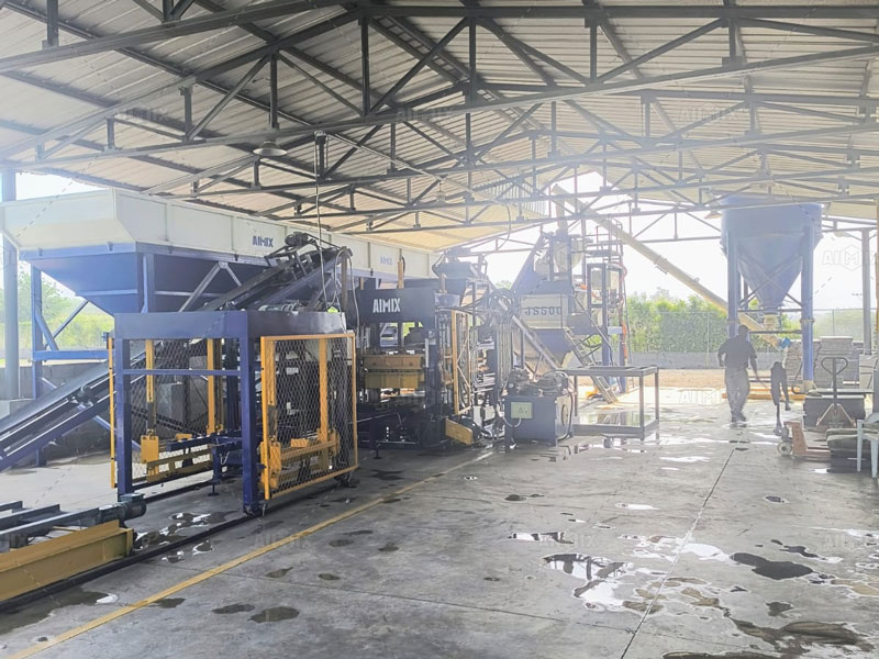 Máquina Bloquera de Concreto