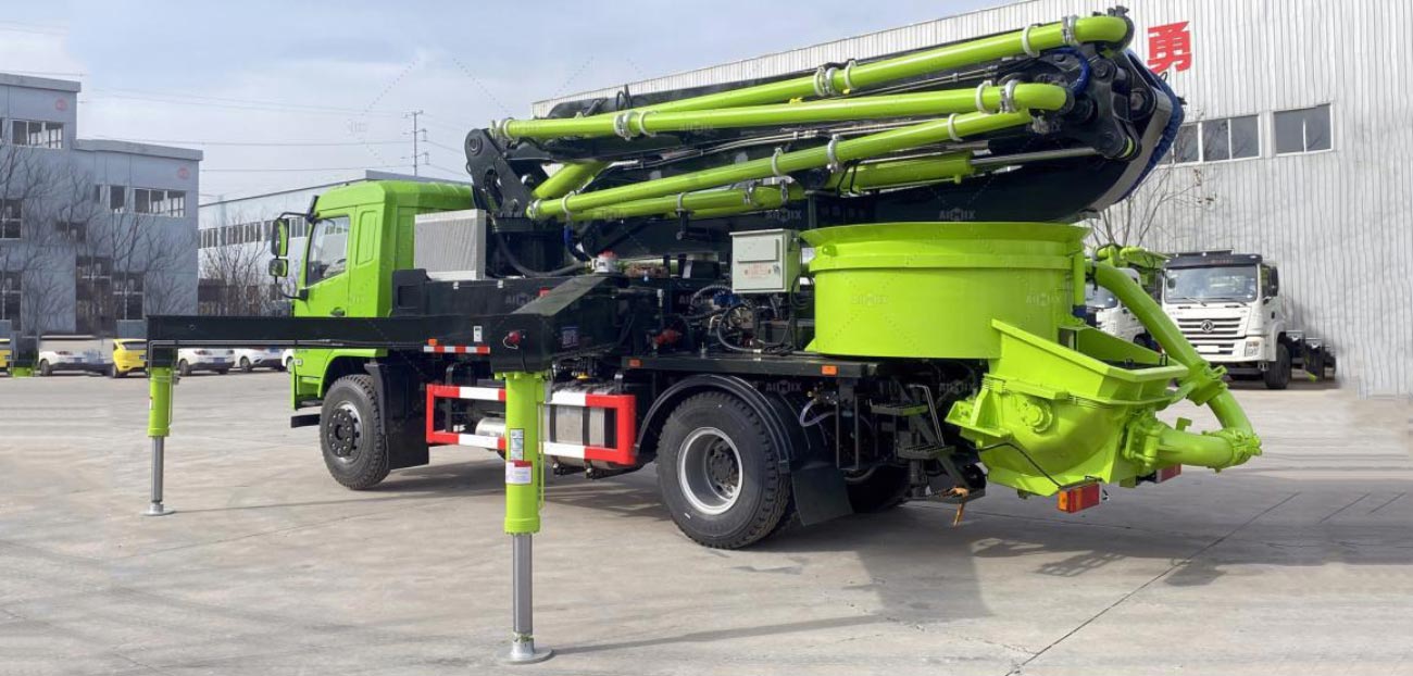 Camión Bomba de Hormigón con Mezcladora