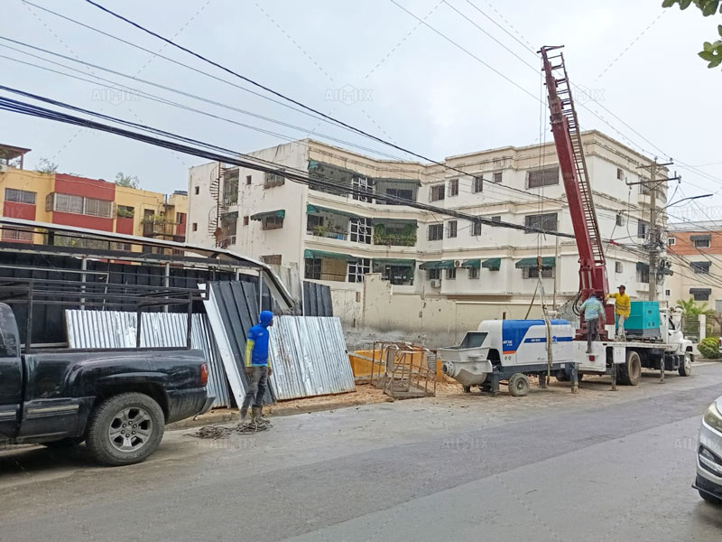Bomba de Concreto Pequeña Estacionaria ABT30C en República Dominicana