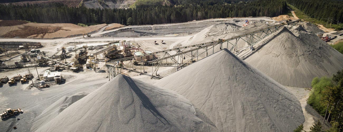 Producción y Procesamiento de Áridos Como Núcleo