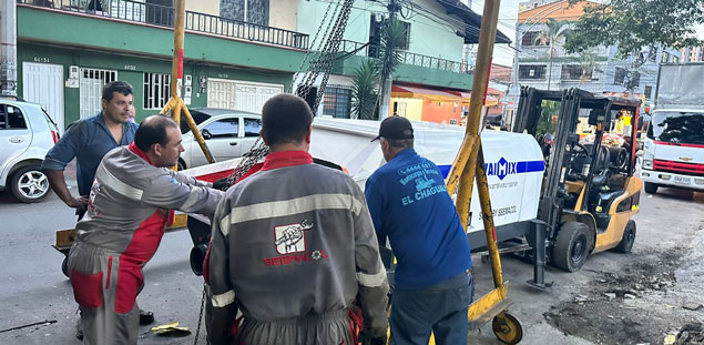 AIMIX Bomba Concretera Estacionaria para Pequeños Proyectos de Construcción en Colombia