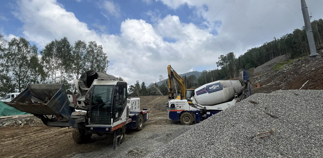 Dos Autohormigoneras Perú para Construcción de un Complejo Turístico de Montaña en Chile