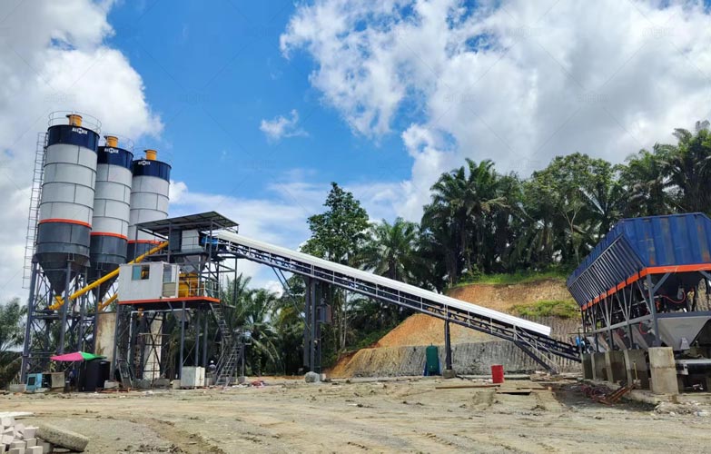 Planta Estacionaria de Concreto con Gran Capacidad en Malasia para Construcción de Cunetas en Carreteras