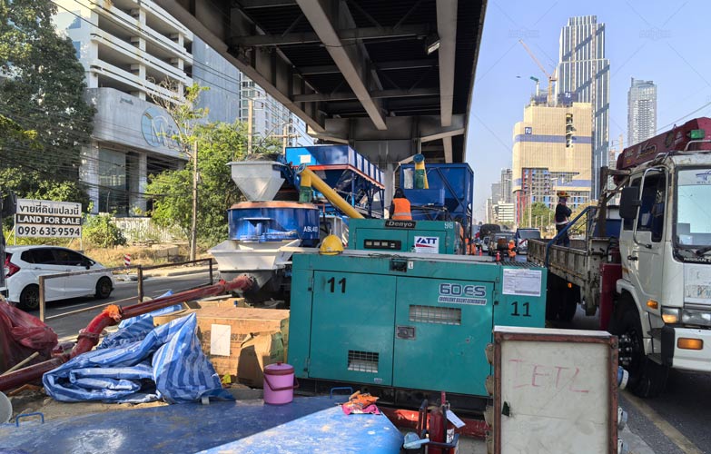 Bomba con Hormigonera Planetaria de Eje Vertical en Tailandia