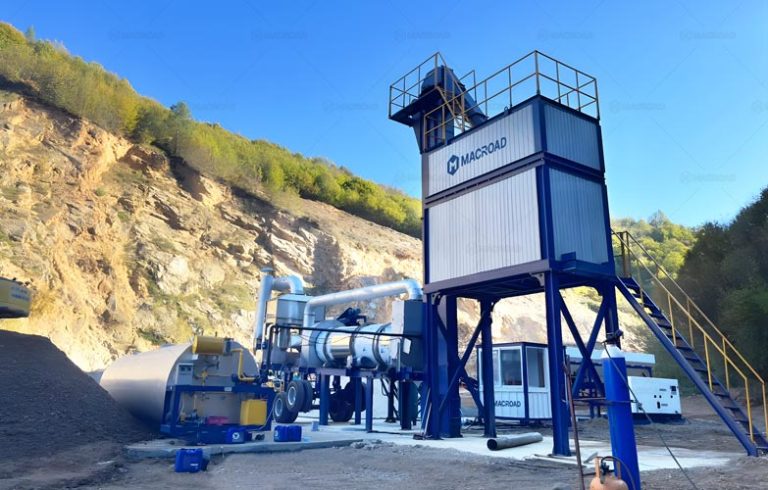Road Construction Projects with Mobile Asphalt Plant