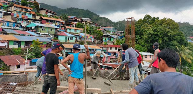 Construcción Edificios para Hotel en Indonesia con AIMIX Bomba de Concreto