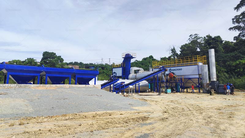 Macroad Planta de Asfalto Continua en Malasia