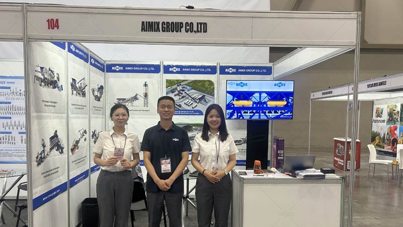 Nuestros Gerentes de Cuentas y Ingeniero en Expo Constructo