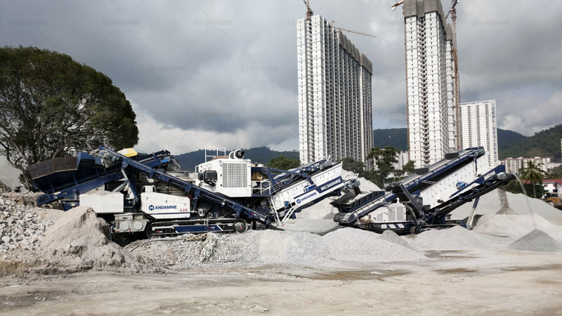 Planta Trituradora Móvil sobre Orugas para Producir Agregados en Malasia