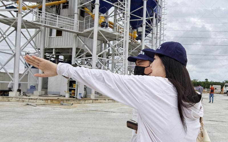 Visita al Sitio de la Planta de Concreto AJ180 en Malasia