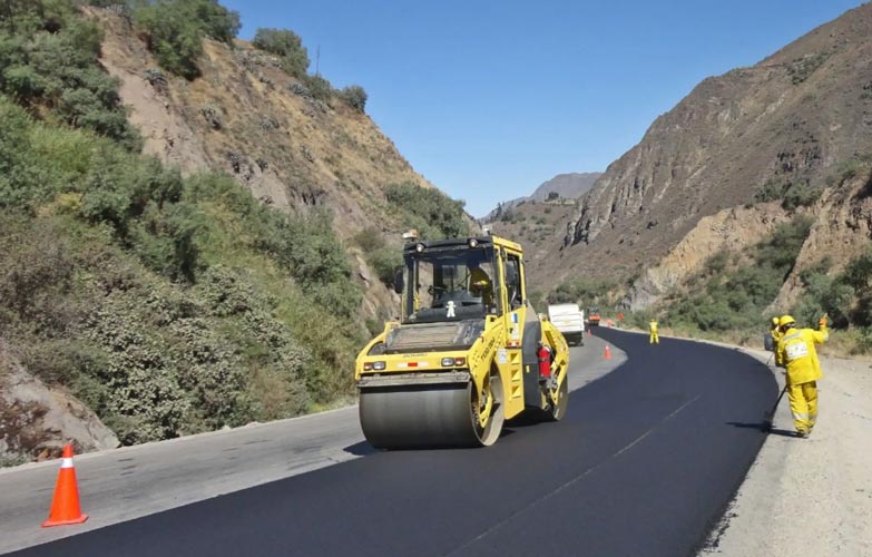 Proyecto de Construcción de Carreteras en Perú
