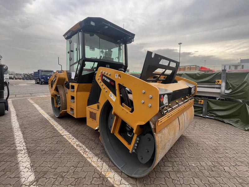 Compactor de Macroad para Construcción de Vías