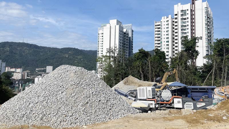 Andamine Trituradora de Concreto Móvil sobre Orugas para Producir Agregados Reciclado