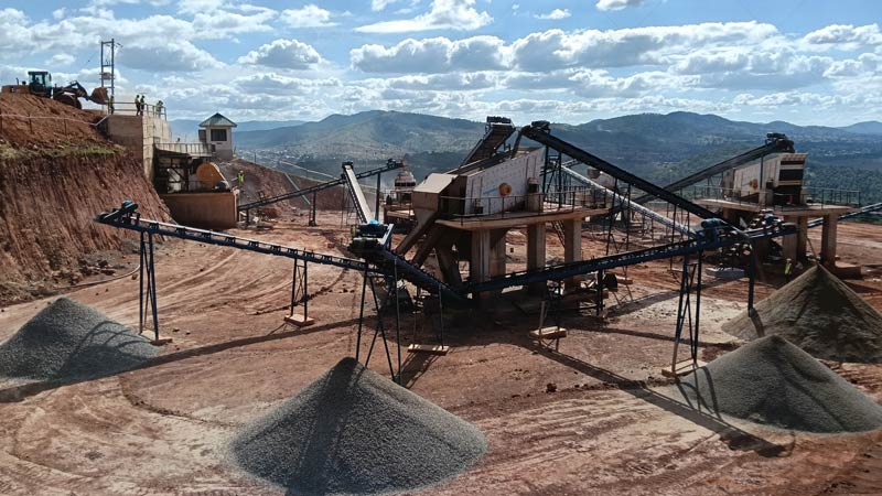 Conparación entre Planta Trituradora Móvil de Piedra y Tipo Estacionario