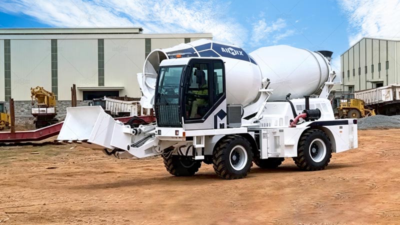 Dos Autohormigoneras de AIMIX para Proyectos de Construcción de Edificios Pequeños - Ghana