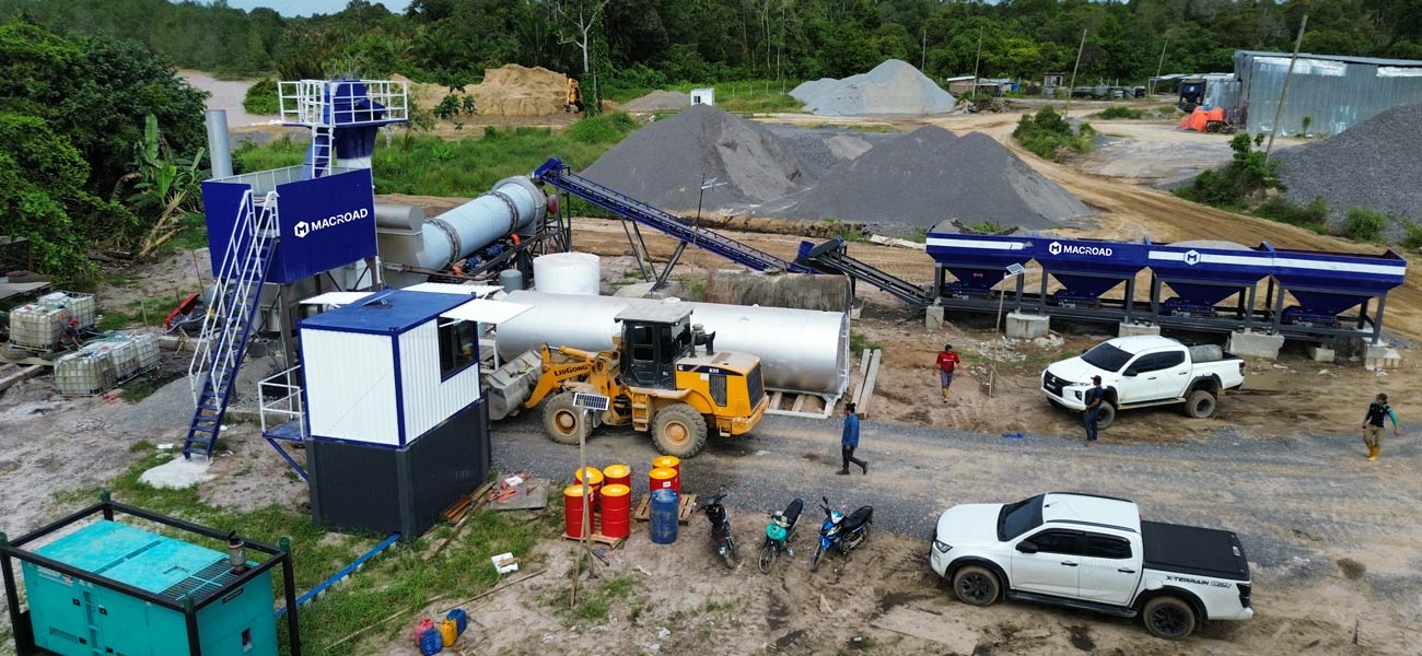 Macroad Planta Asfáltica Continua Compacta ALT80 en Malasia para Proyectos Viales, Ocupa 40% Menos Espacio