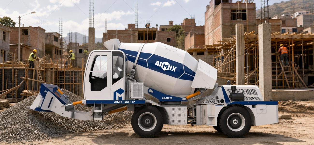 AS-MK24 autohormigonera de AIMIX en obra de construcción de viviendas en Latinoamérica